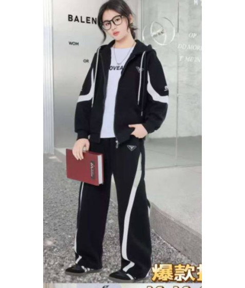 8855 чорн. Костюм дитячий 120-160 по 5