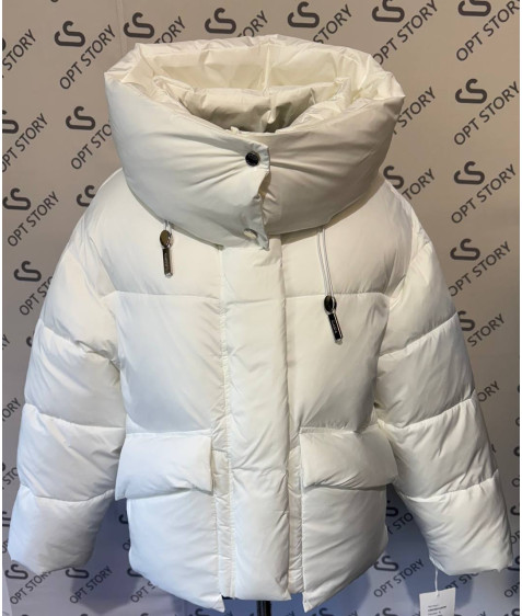 D143CW#W901 біл Куртка жіноча S-XL по 4